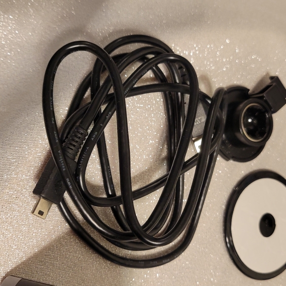 Garmin Nuvi 2598LMTHD 5" GPS Unit - Black w/accessories VG Condition Works - Picture 8 of 13